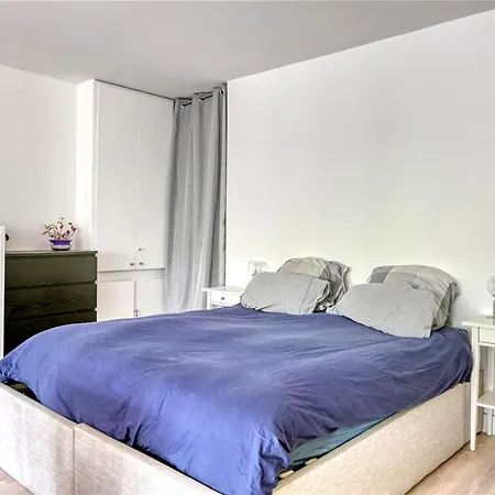 Apartment Grand Studio-loft Dans Le Jardin Du Luxembourg Avec Parking By Weekome *