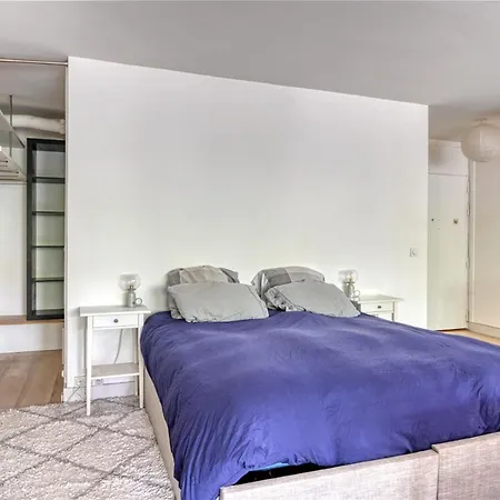 Grand Studio-loft Dans Le Jardin Du Luxembourg Avec Parking By Weekome Apartment
